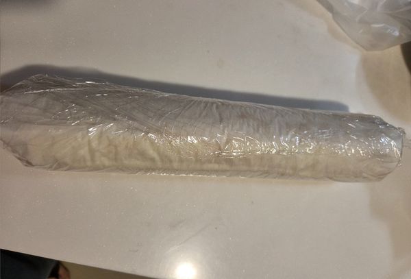 我會再用保鮮膜包覆住，放入冰箱冷藏2小時。