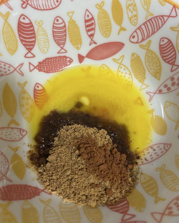 加入0.5小匙肉桂粉。