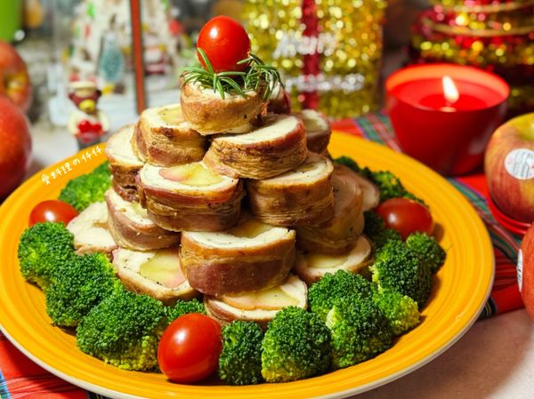 ✨香甜、金亮、可愛～魔法雞肉蘋果捲捲聖誕樹🎄
【華盛頓富士蘋果】的焦糖甜，配上雞肉與培根剛剛好的鹹，簡單易取的食材，將餐桌立刻變的夢幻無比。