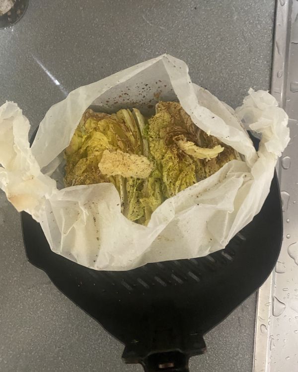 完成🎉
帶有奶油焦香味的娃娃菜，很下飯😋