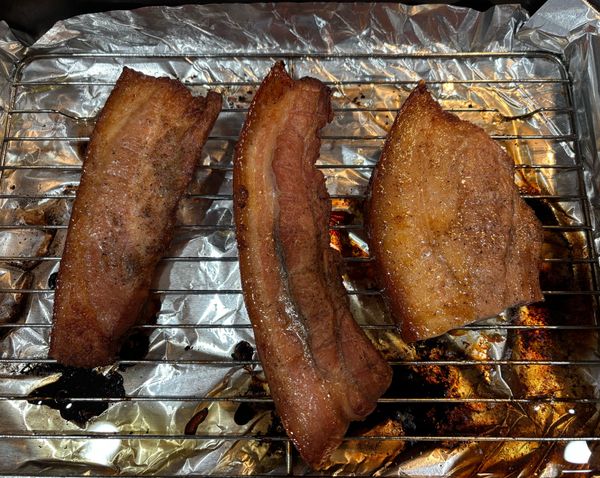 烤箱預熱450 °F（160 °C），烤25分鐘，再翻面10分鐘就完成。