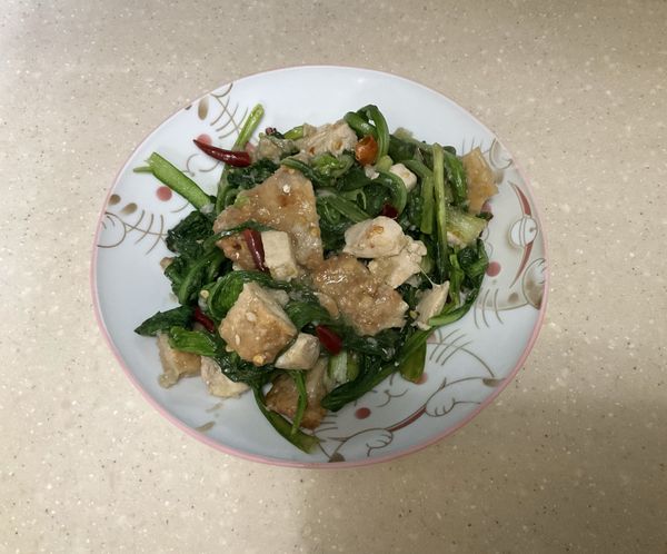 美味可口佳餚上桌了！