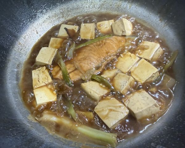 煮的過程中，適度地翻動食材。