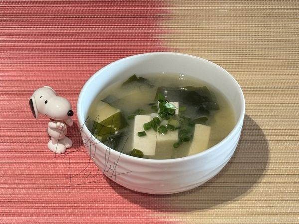 最後放入蔥花就完成