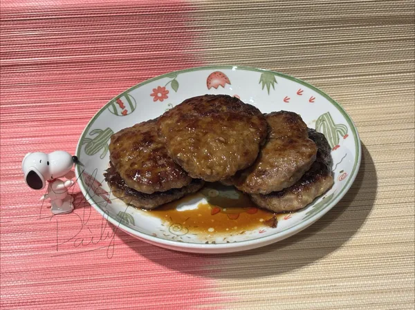 超下飯的照燒漢堡排，完成