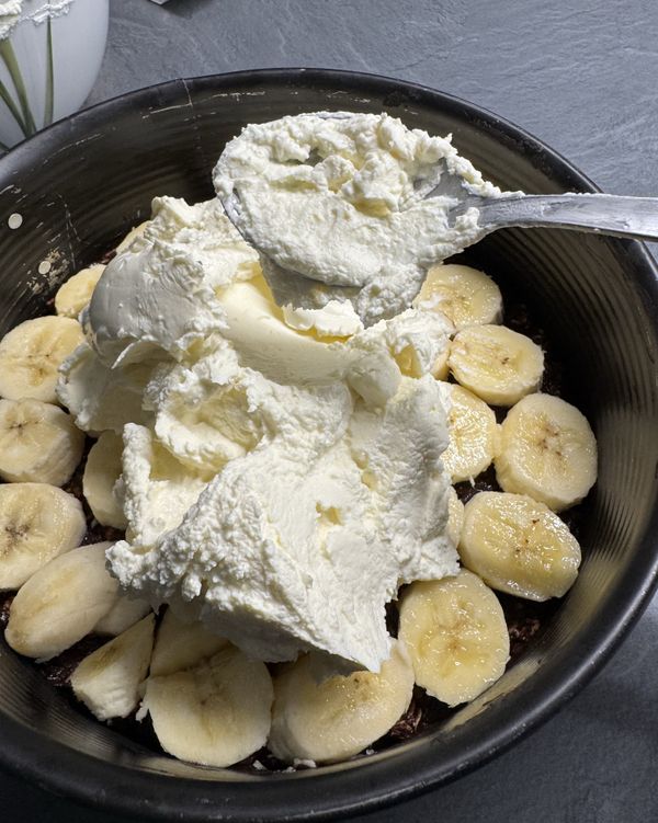 倒入鲜奶油乳酪

pour the cream cheese mix