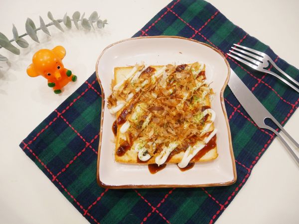 好好吃的「大阪燒吐司」美味上桌！！