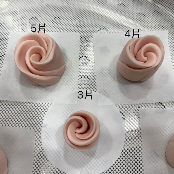 片數越多花朵越大
我喜歡4片的感覺😍