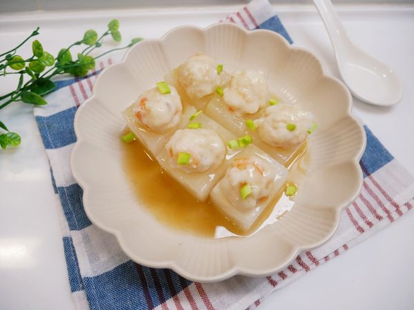 美美的「冬瓜蒸蝦滑」上桌～
