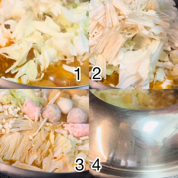 慢慢燉煮：
1.下耐煮料：湯汁煮滾後，依照個人喜好加入高麗菜、金針菇或是火鍋料等。
2.文火慢燉：轉小火慢煮 15~20 分鐘，讓蔬菜的甜味融入湯頭，並讓小腸與臭豆腐徹底熬煮至軟嫩入味。