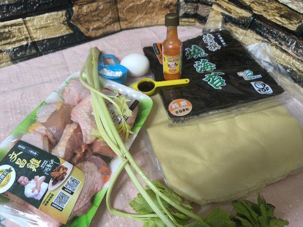 準備好所需要的材料.
