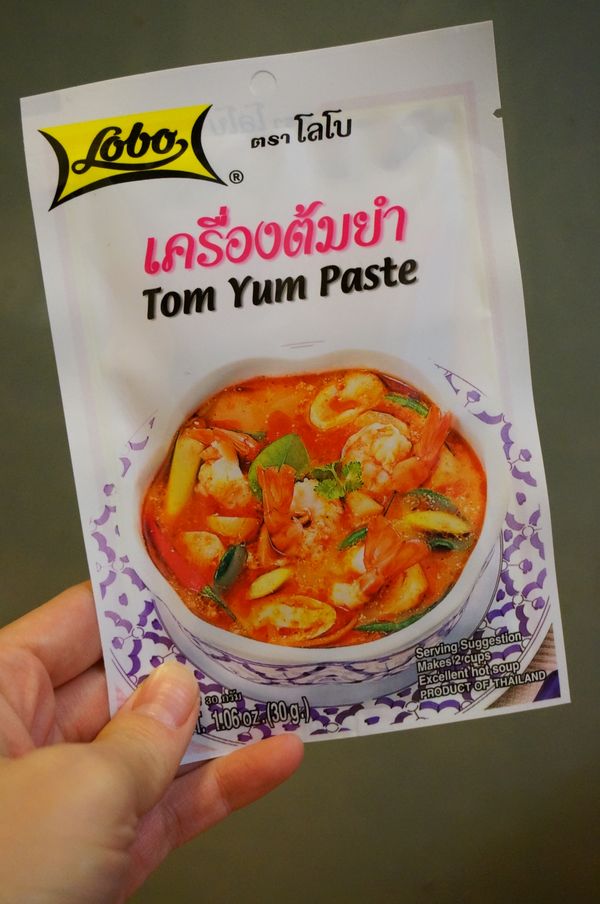 加入泰式酸辣醬包