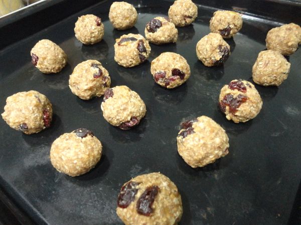 以150度C烤箱，烤約20分鐘。