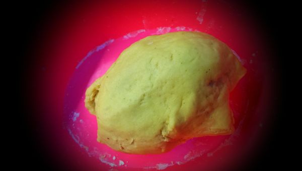 成糰後壓平放置冰箱1小時