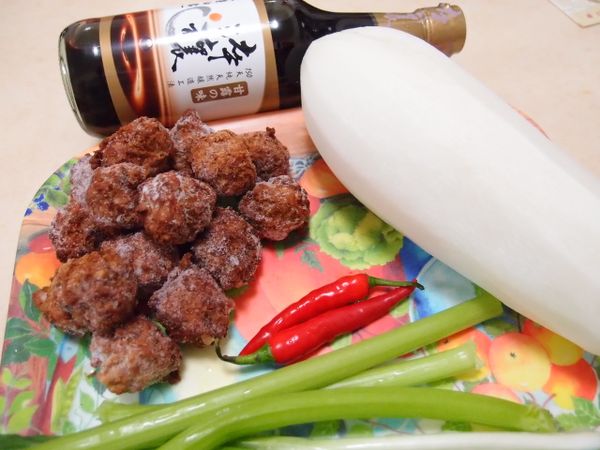 準備半斤的川丸子(前部落格有作法,或買現成的)