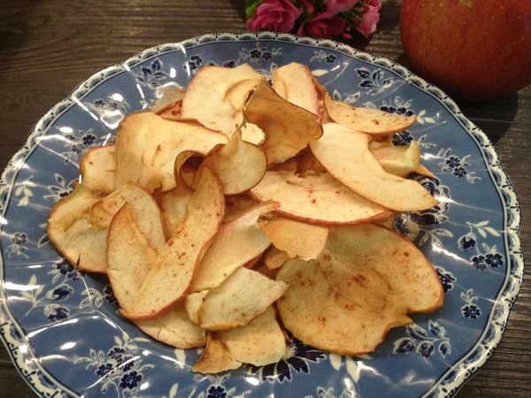 取出，放涼後就會變得很酥脆。