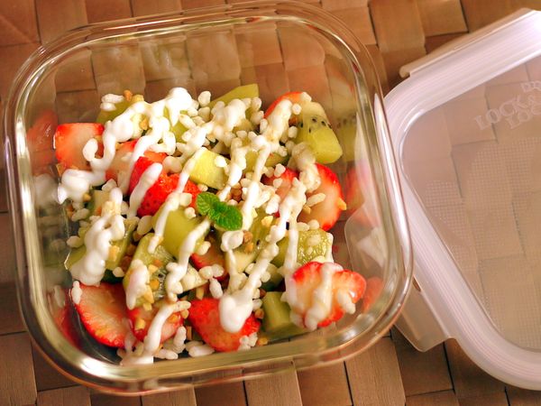 取出淋上優格、楓糖即可食用