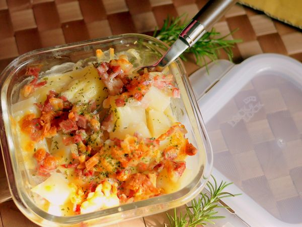 奶味濃郁馬鈴薯粒ga上鹹香好味的培根碎，真是太相配了啦～