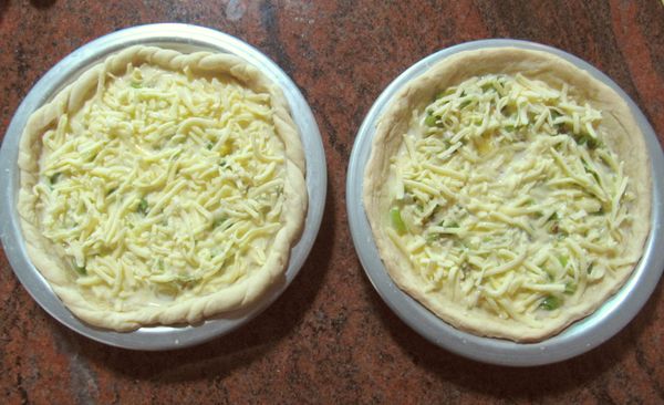 大概看起來這樣就可以放入220 度預熱好的烤箱烤約15~20分鐘。