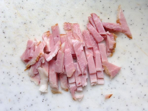 煙燻火腿切細條