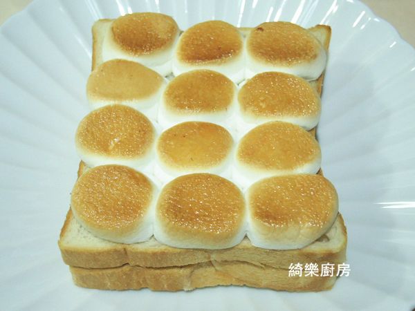 烤箱預熱150度烤3分鐘