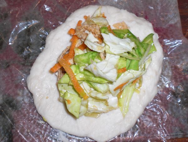 作法7面糰, 分別包入作法6的饀料