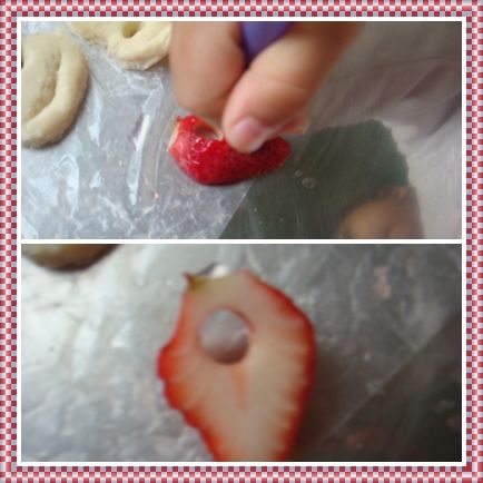 一樣利用吸管壓出眼睛