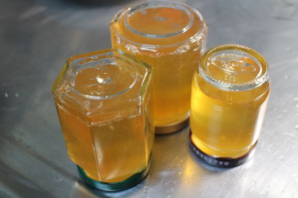 裝瓶後盡快倒放，放涼後便真空耐保存了