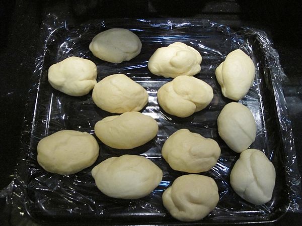 再放入密閉空間(烤箱)鬆弛60分鐘...