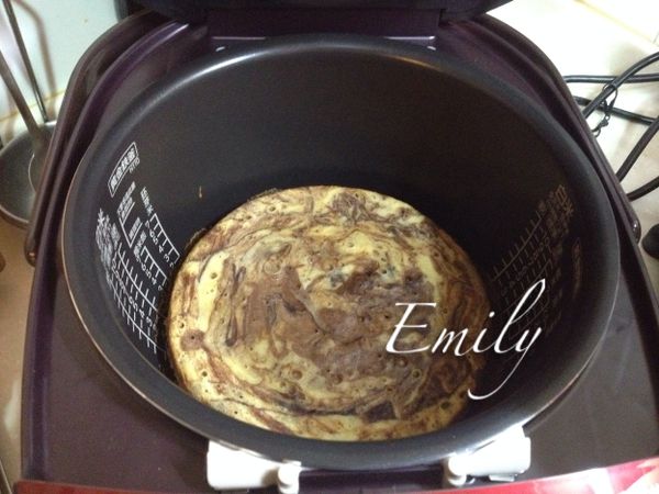 烤好後, 先部打開外蓋, 繼續放置15分鐘