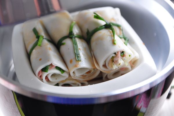 放入電鍋(外鍋約100cc)水蒸煮即可