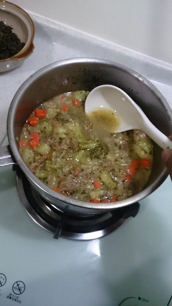 打開鍋蓋稍微攪拌一下就完成了