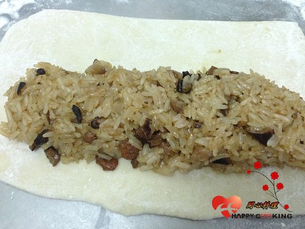 醒好的麵糰分成4份,桿成長方形