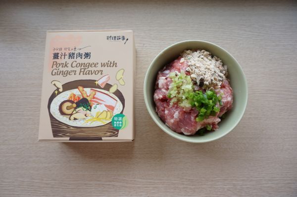 有了料理菇事-薑汁豬肉粥，再也不用擔心，調味的問題喔!!