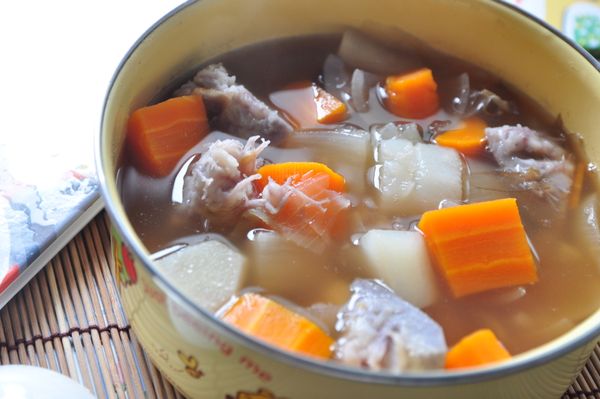 好喝健康的綜合鮮蔬湯完成囉~