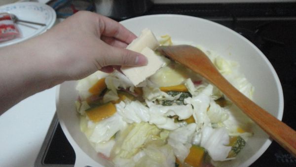 加一些水和奶油高湯塊