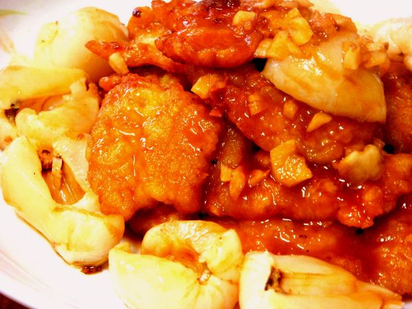 起鍋前點幾滴香油可以讓香氣更足