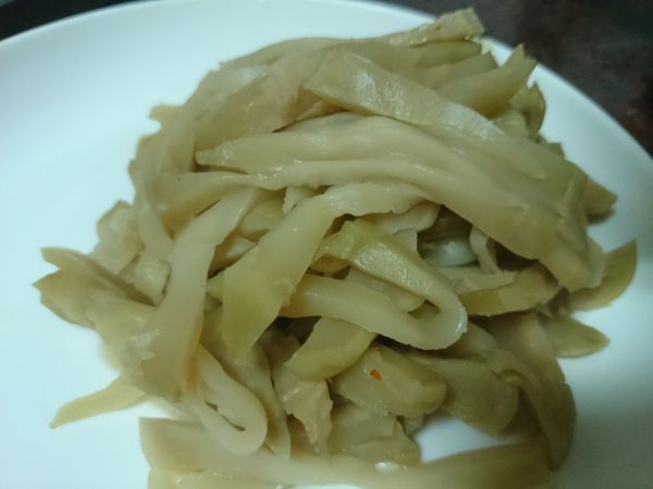 榨菜切絲洗一下(免得太鹹)