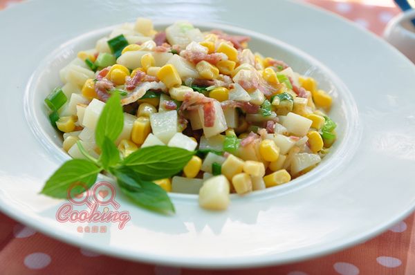 起鍋前調味即可~