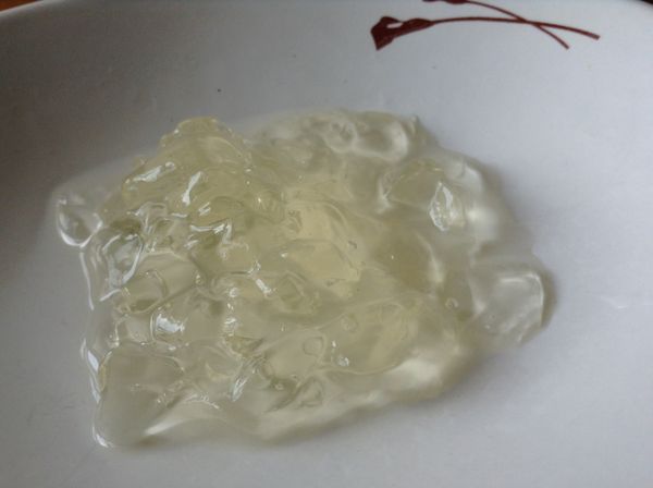 將步驟5的諾鈣C果凍切小塊