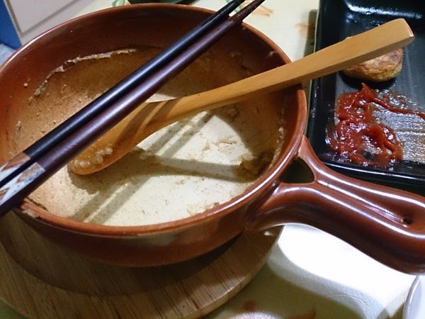 蔬菜咖哩搭配炸雞塊(有點燒焦)也很美味