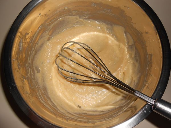 加入蛋液攪拌均勻到融合。