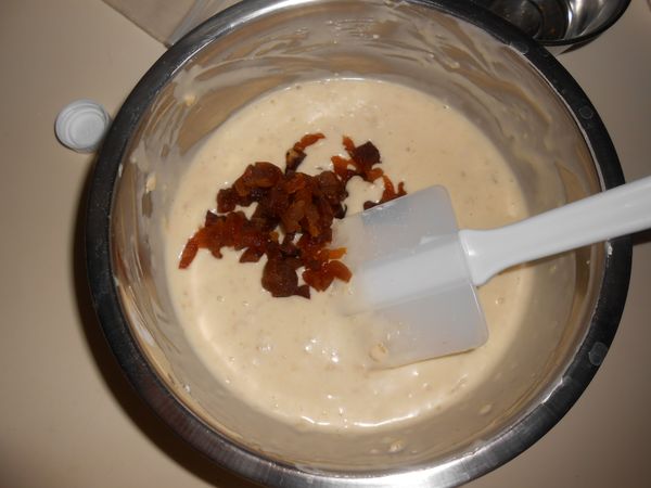 加入柿餅丁拌勻。