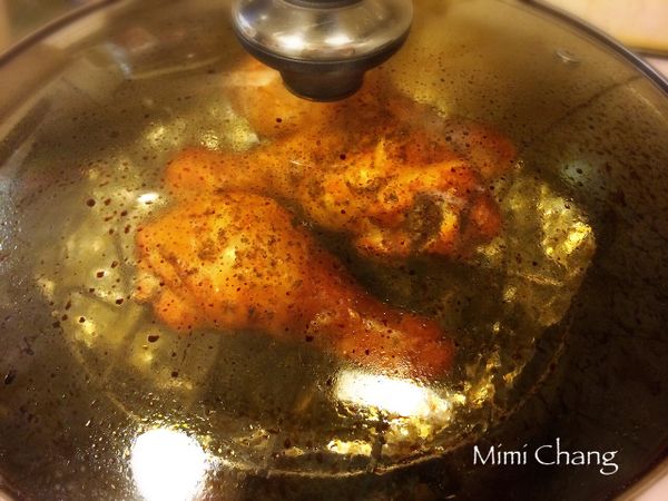 加蓋用中火煮25分鐘，關火後不要開蓋，繼續悶5分鐘再取出。