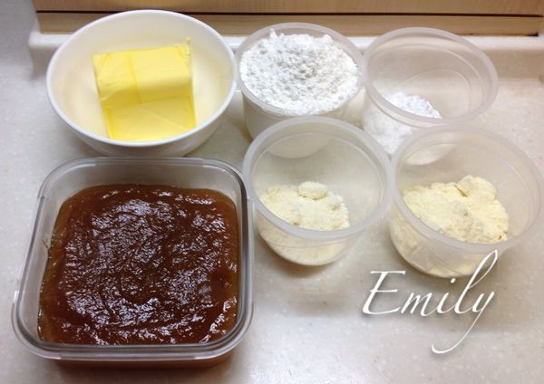 準備鳳梨酥食材