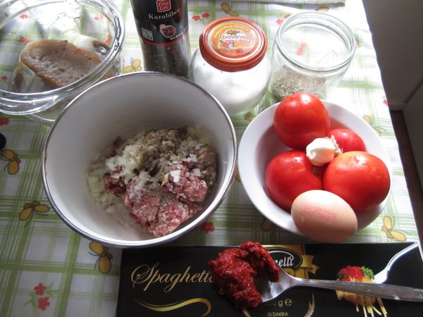 首先先準備材料如圖。