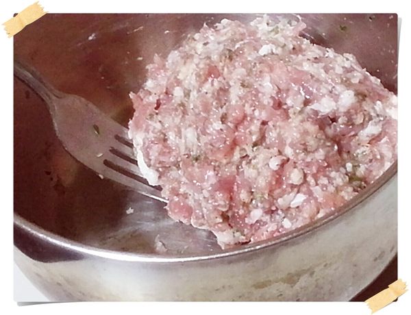 加入水打成黏稠狀