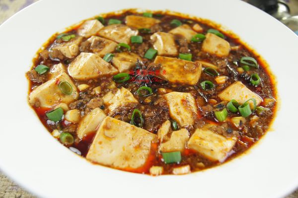 盛盤上桌享用喔!再搭碗白飯.....超級美味.....