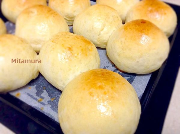 放入預熱好的烤箱180度烤22分鐘後，調至220度3分鐘。（各家烤箱性質不同，視情況調整）