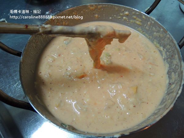 將所有的材料全部加入攪拌成麵糊狀